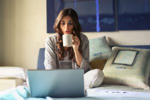 Online Virtual Assistant Jobs for Beginners – How to Apply?