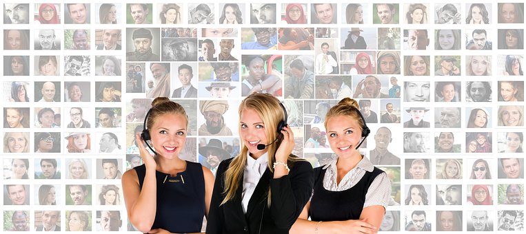 How to Become a Customer Service Manager 3