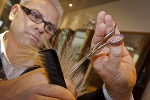 How to Get Amazing Hair Stylist Jobs