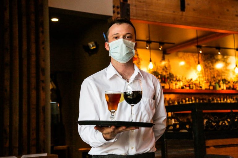 5 Tips for Working as a Waiter During the Pandemic 6
