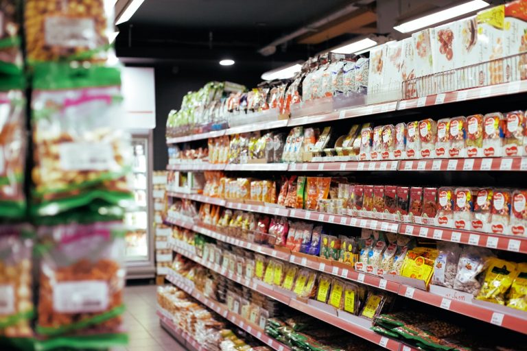 See the Benefits and How to Apply for Job Openings at More Retail 4