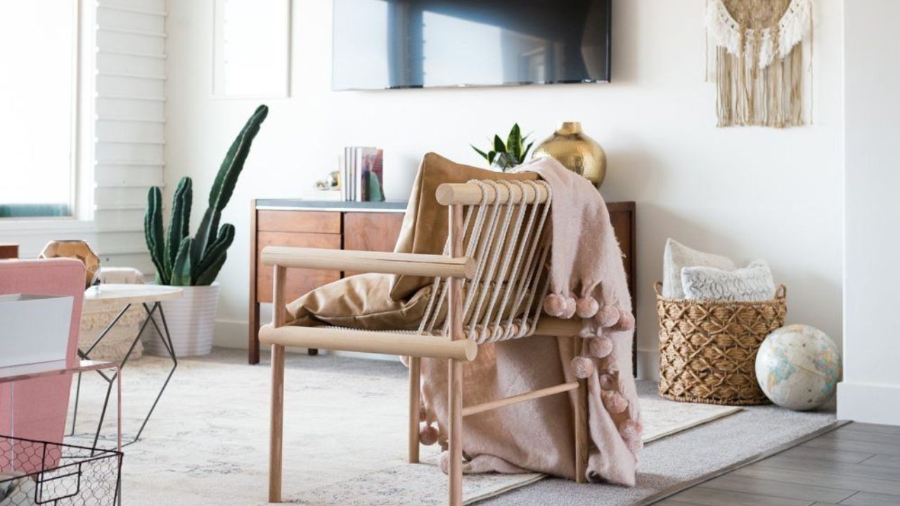 How To Find Cheap Custom Furniture That Still Feels Worth It